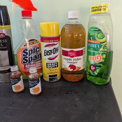 Kitchen Cleaning Supplies #3 (BAR)