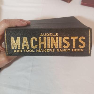 Tool Engineers Handbook and Machinists Books (B3-KD)
