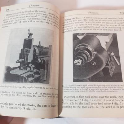 Tool Engineers Handbook and Machinists Books (B3-KD)