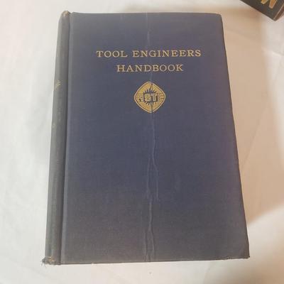 Tool Engineers Handbook and Machinists Books (B3-KD)