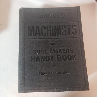 Tool Engineers Handbook and Machinists Books (B3-KD)