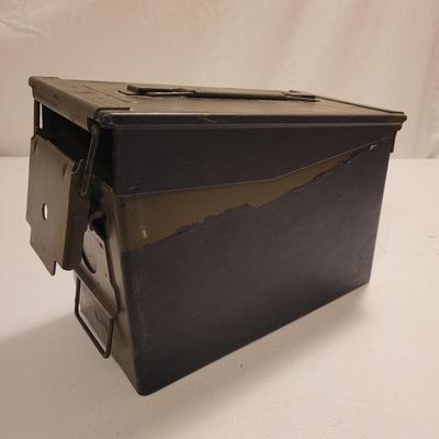 12 and 16 Gauge Shotgun Shells and Ammo Boxes (K-EL)