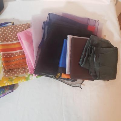 Vintage Women's Accessories (B3-KD)