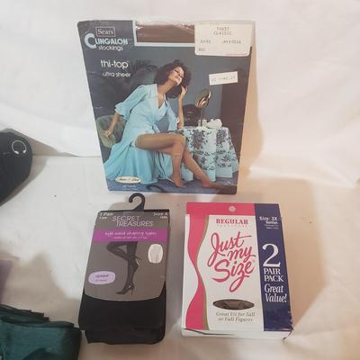 Vintage Women's Accessories (B3-KD)