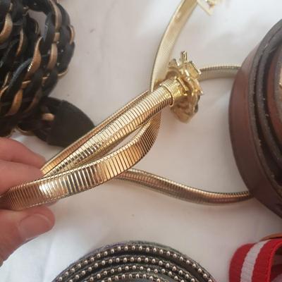 Vintage Women's Accessories (B3-KD)