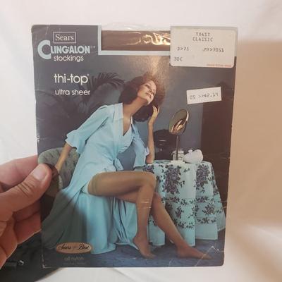 Vintage Women's Accessories (B3-KD)