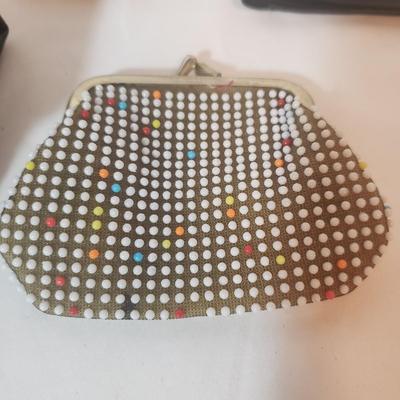Vintage Women's Accessories (B3-KD)