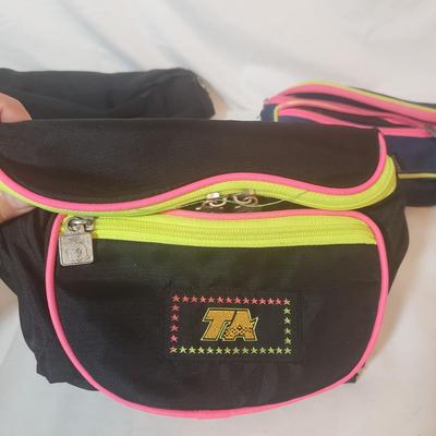 Vintage Women's Accessories (B3-KD)