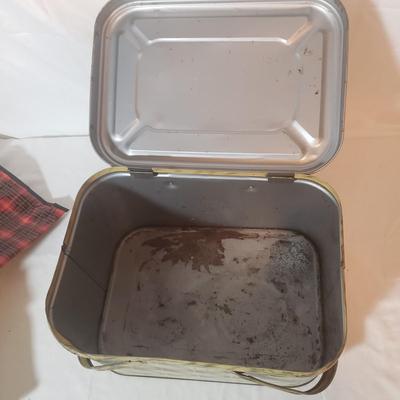 Vintage Metal Picnic Basket & More (B3-KD)