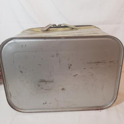Vintage Metal Picnic Basket & More (B3-KD)