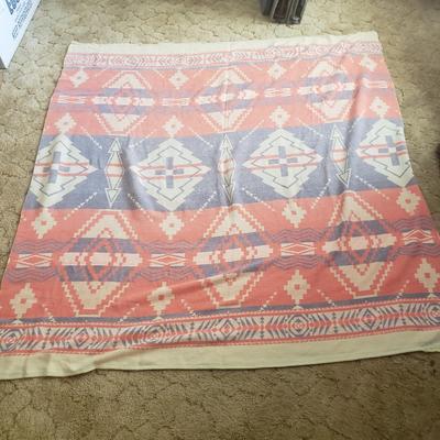 Vintage Woven Beacon Camp Blanket (B3-KD)