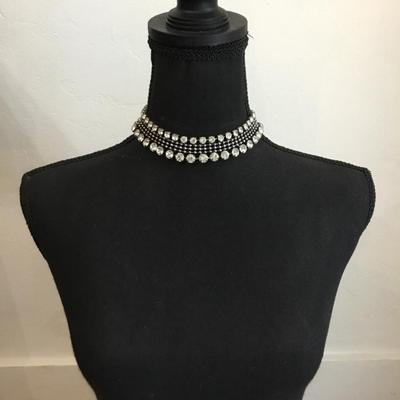 Box of style, Rachel, Zoe, Australian, crystal choker necklace