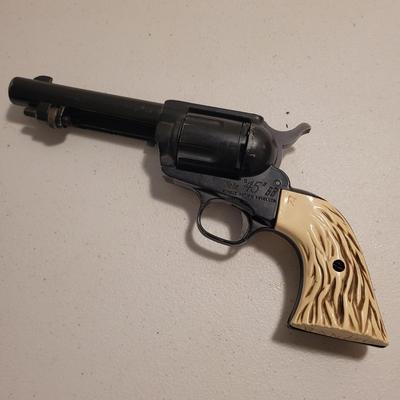 Air Guns and Accessories (B3-EL)