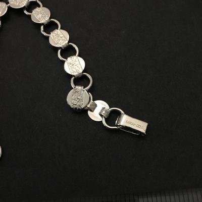 Beautiful Sarah Coventry, vintage floral link bracelet