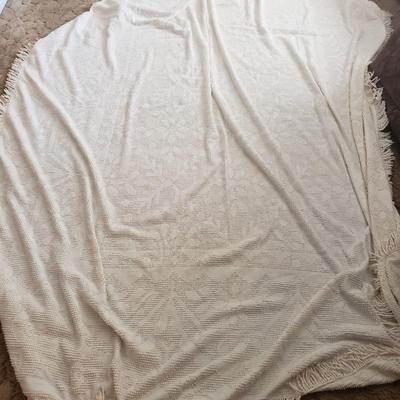 Two Vintage Queen Size Fringe Bedspreads (B3-KD)
