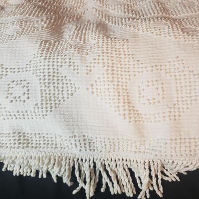 Two Vintage Queen Size Fringe Bedspreads (B3-KD)