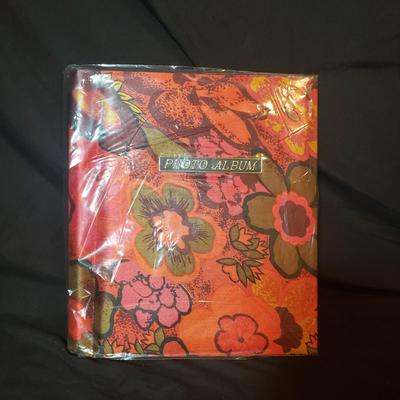 Vintage Photos and Albums (LR-KD)