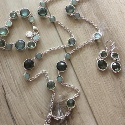 Beautiful Diana Buchanan necklace, earring bracelet set
