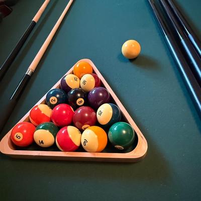 Allenton Chestnut 7’ Brunswick Slates Pool Table
