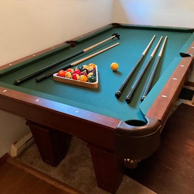 Allenton Chestnut 7’ Brunswick Slates Pool Table