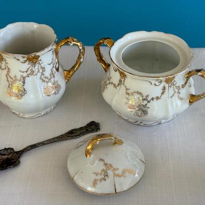 Vintage Porcelain Sugar/creamer w/gold like design, & WM Rogers Co AA spoon