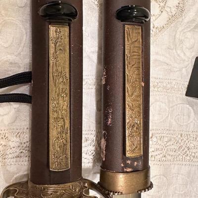 Japanese-Style Katana & Wakizashi Set – Matching Pair w/ Stand