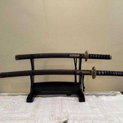 Japanese-Style Katana & Wakizashi Set – Matching Pair w/ Stand