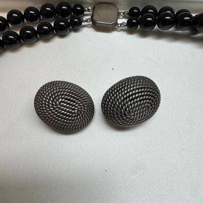 1056 Sterling Silver Black Onyx Necklace with Matching Clip Earrings