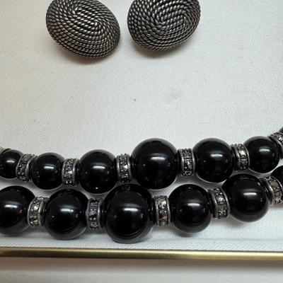 1056 Sterling Silver Black Onyx Necklace with Matching Clip Earrings