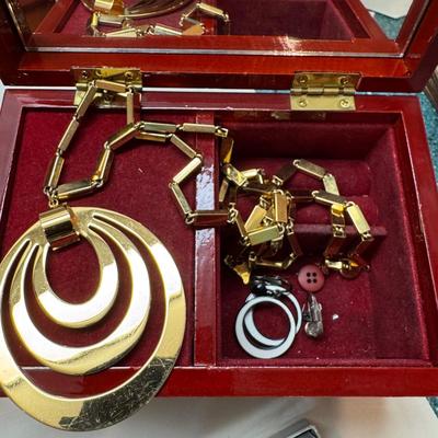 1058 Large lot of Costume Jewelry, Cedar Chest , Music Box