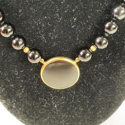 1060 14k Yellow Gold and Black Onyx Necklace