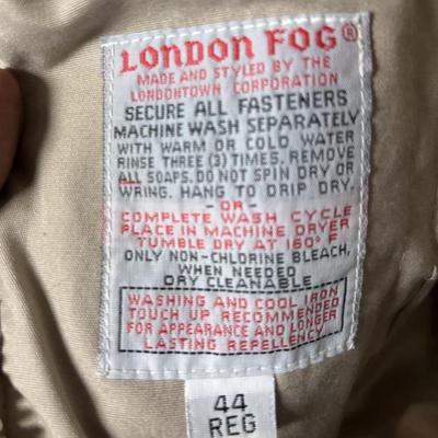 44R Men’s London Fog Coat