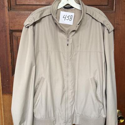 44R Men’s London Fog Coat