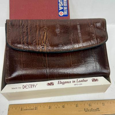 Sale Photo Thumbnail #122