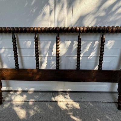 1930’s Vintage Spindle Head and Foot Board Full size