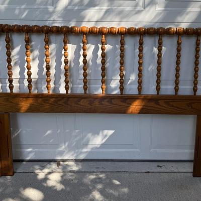 MCM Spindle Head Board Queen size