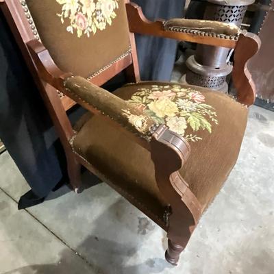 Vintage Victorian style Captains Chair