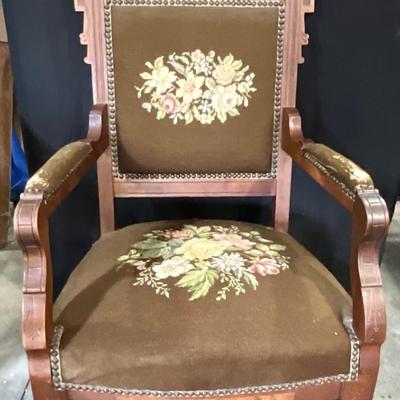 Vintage Victorian style Captains Chair