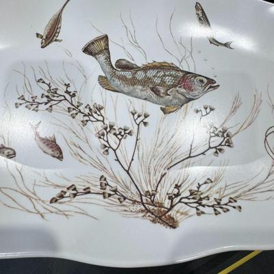 Waverly Products Melamine Fish Platter.