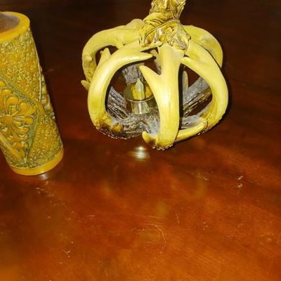 ANTLER STYLE CANDLE HOLDERS AND 2 CARVED PILLAR CANDLES