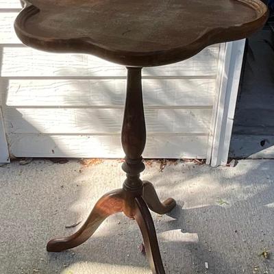 Vintage Brandt Scalloped Tray Table