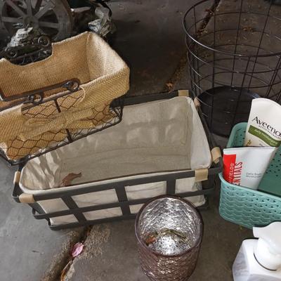 TOILETRIES AND CLOTH LINED BASKETS