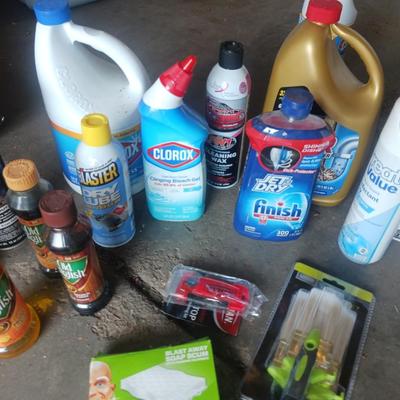 CLEANING SUPPLIES