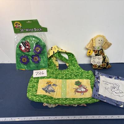 Pretty Bag and More