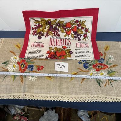 Table runner and More