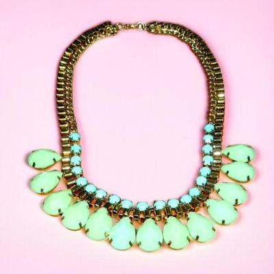 1990's Mint Green, Teal Blue Teardrop Statement Necklace