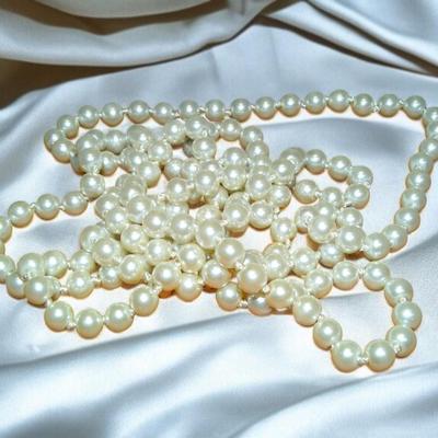 Stand of Pearls