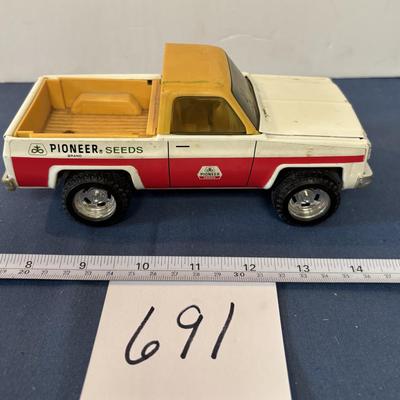 Vintage Ertl Pioneer Truck