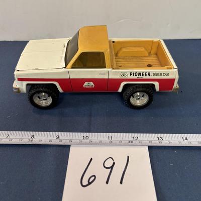 Vintage Ertl Pioneer Truck