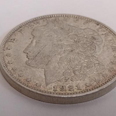 1921 U.S. Mint Morgan Silver Dollar Coin Circulated (#84)